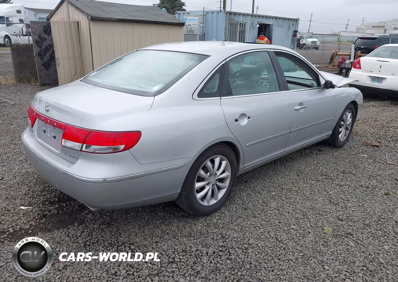 2006 Hyundai Azera Limited-Se VIN:KMHFC46F46A051505 - 4