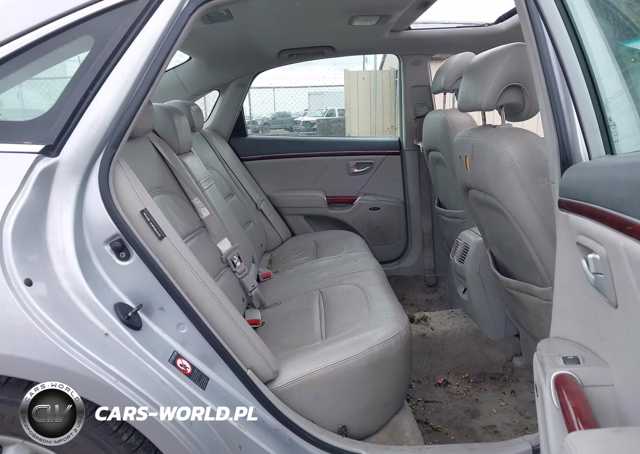 2006 Hyundai Azera Limited-Se VIN:KMHFC46F46A051505 - 8