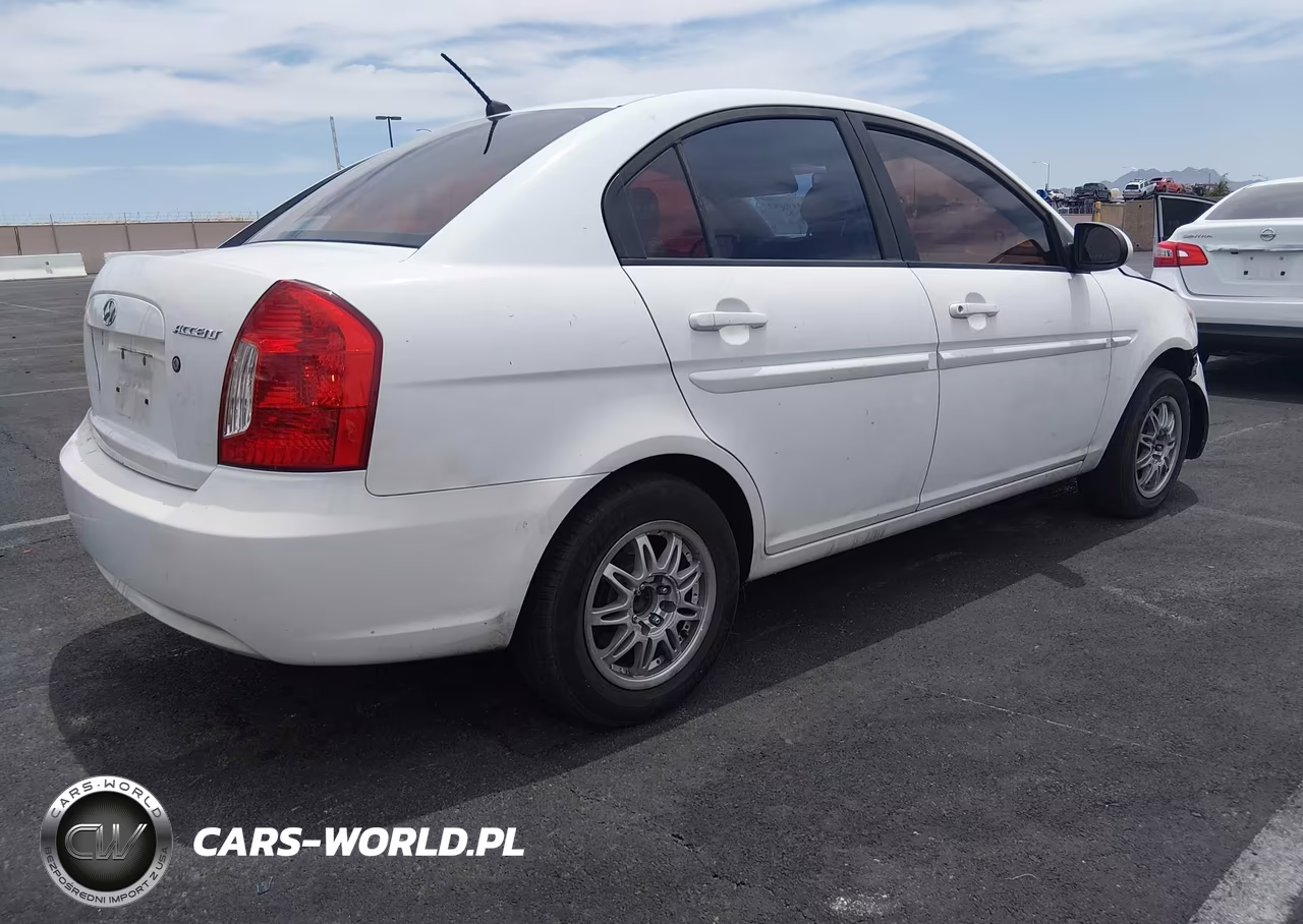 2006 Hyundai Accent Gls VIN:KMHCN46C26U060172 - 4