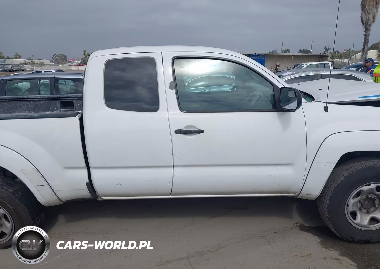2011 Toyota Tacoma Prerunner V6 VIN:5TFTU4GN3BX012535 - 13