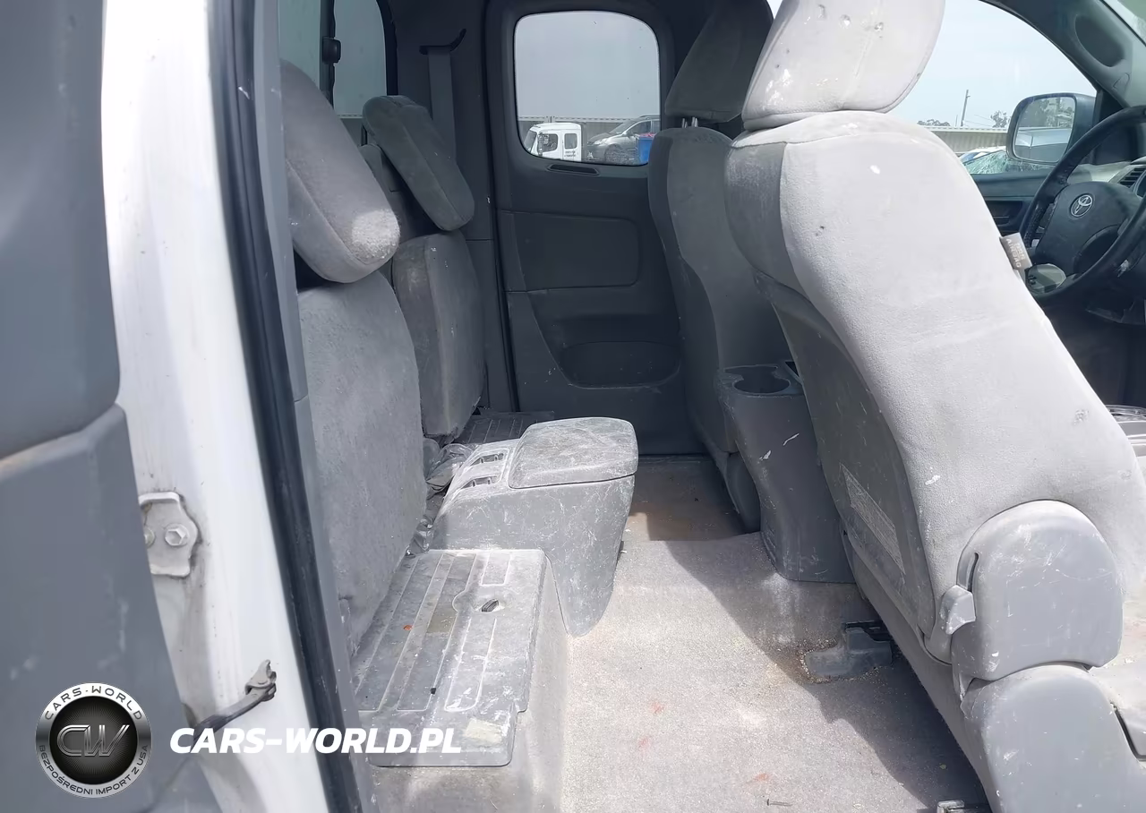 2011 Toyota Tacoma Prerunner V6 VIN:5TFTU4GN3BX012535 - 8