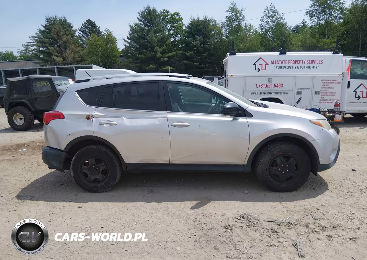 2015 Toyota Rav4 Le VIN:2T3BFREV7FW288782 - 13