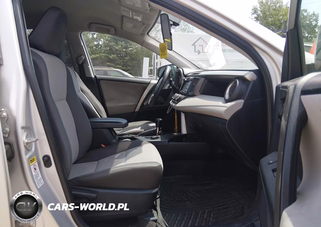 2015 Toyota Rav4 Le VIN:2T3BFREV7FW288782 - 5