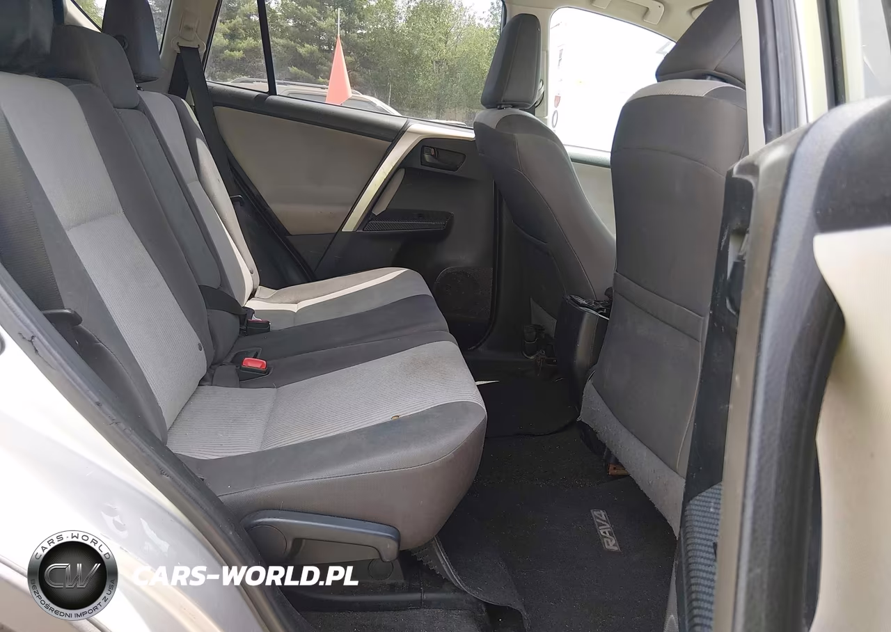 2015 Toyota Rav4 Le VIN:2T3BFREV7FW288782 - 8