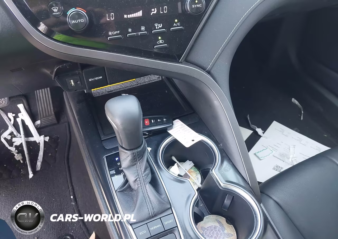 2019 Toyota Camry Xse VIN:4T1B61HK1KU835180 - 11
