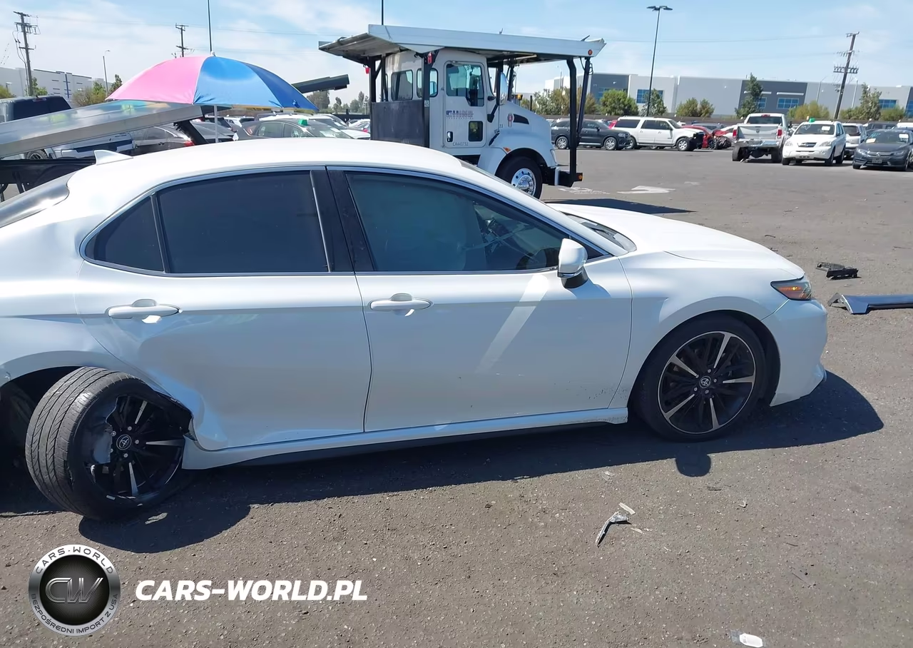 2019 Toyota Camry Xse VIN:4T1B61HK1KU835180 - 13