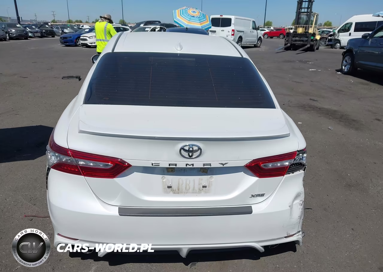 2019 Toyota Camry Xse VIN:4T1B61HK1KU835180 - 16
