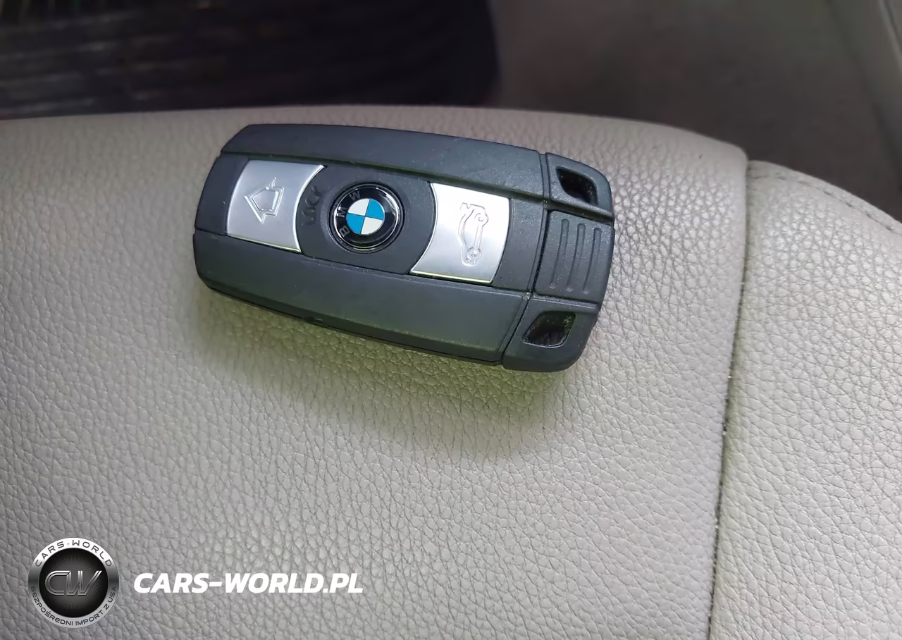 2008 BMW 135I VIN:WBAUN93508VF54989 - 11