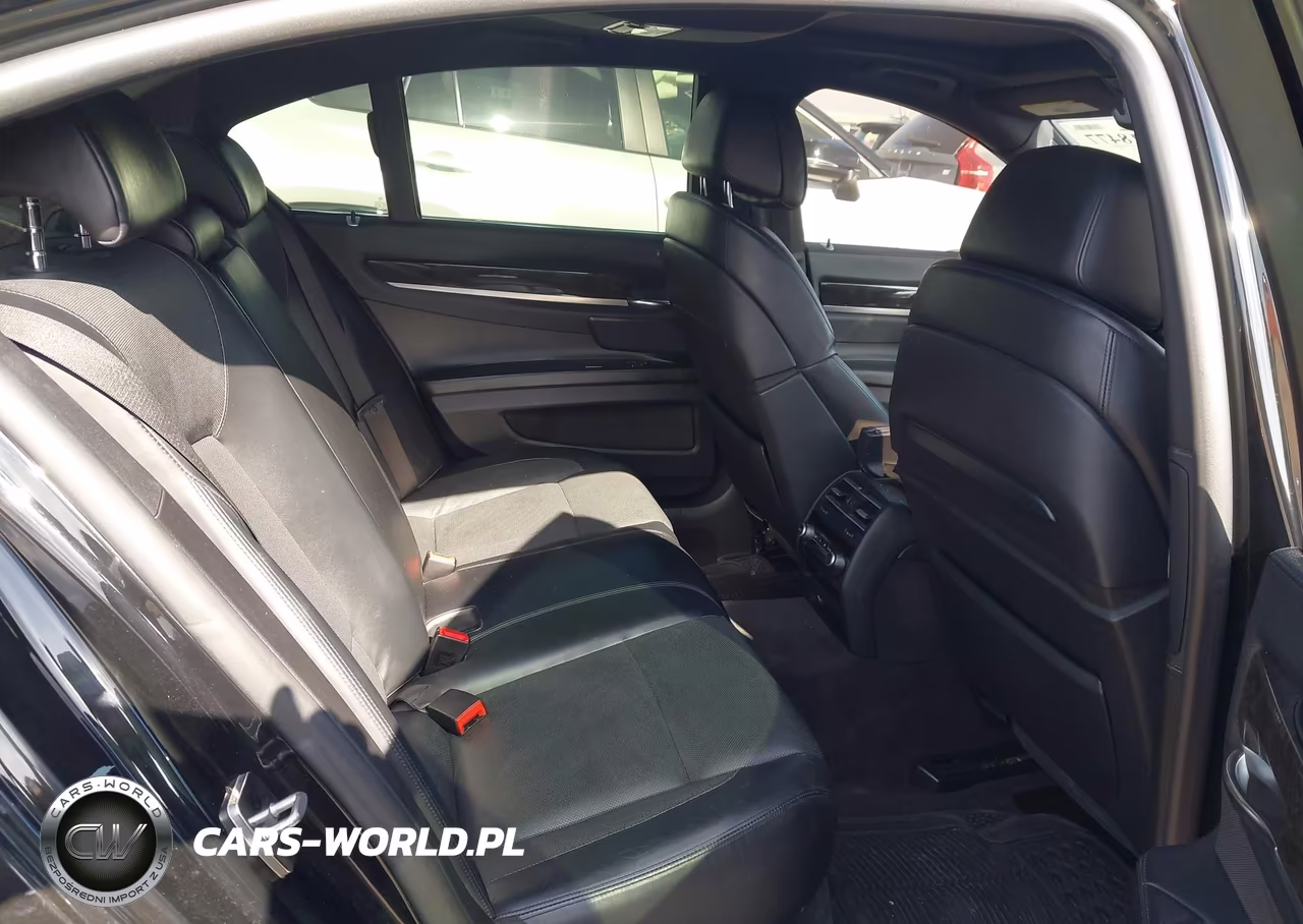 2012 BMW 750I VIN:WBAKA8C52CDV99876 - 8