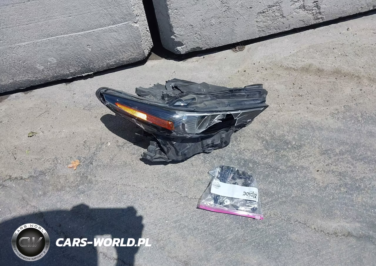 2020 Mazda Mazda3 Premium Package VIN:JM1BPBNM3L1166166 - 12