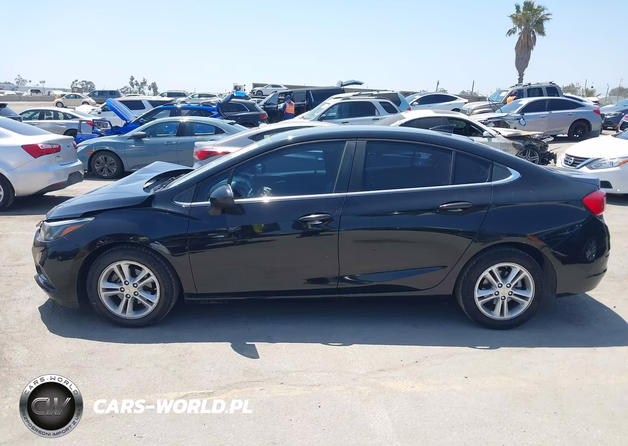 2018 Chevrolet Cruze Lt Auto VIN:1G1BE5SMXJ7181567 - 14