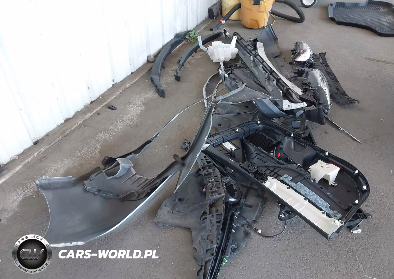 2023 Toyota Camry Le Hybrid VIN:4T1C31AK0PU608240 - 12