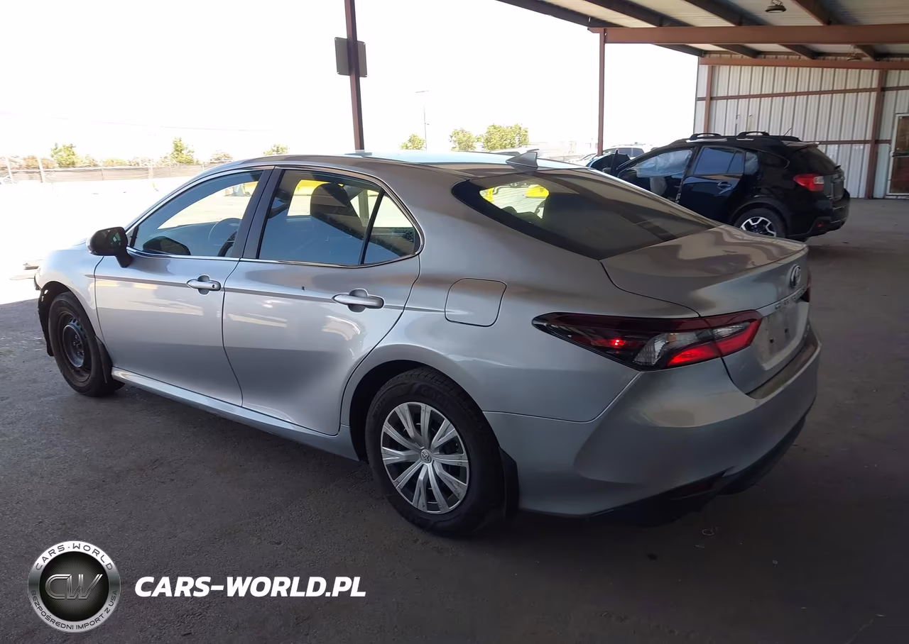 2023 Toyota Camry Le Hybrid VIN:4T1C31AK0PU608240 - 3
