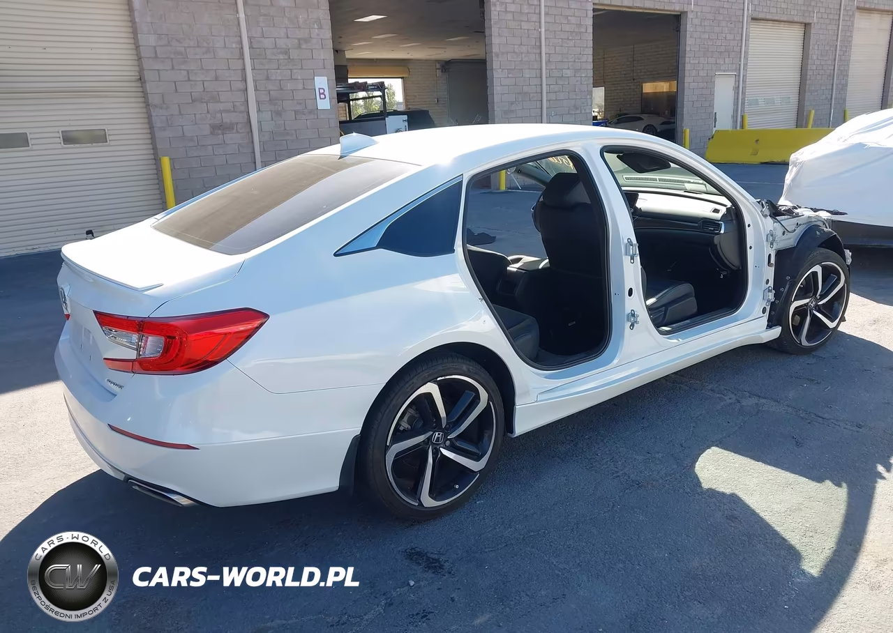 2018 Honda Accord Sport VIN:1HGCV1F37JA121630 - 4