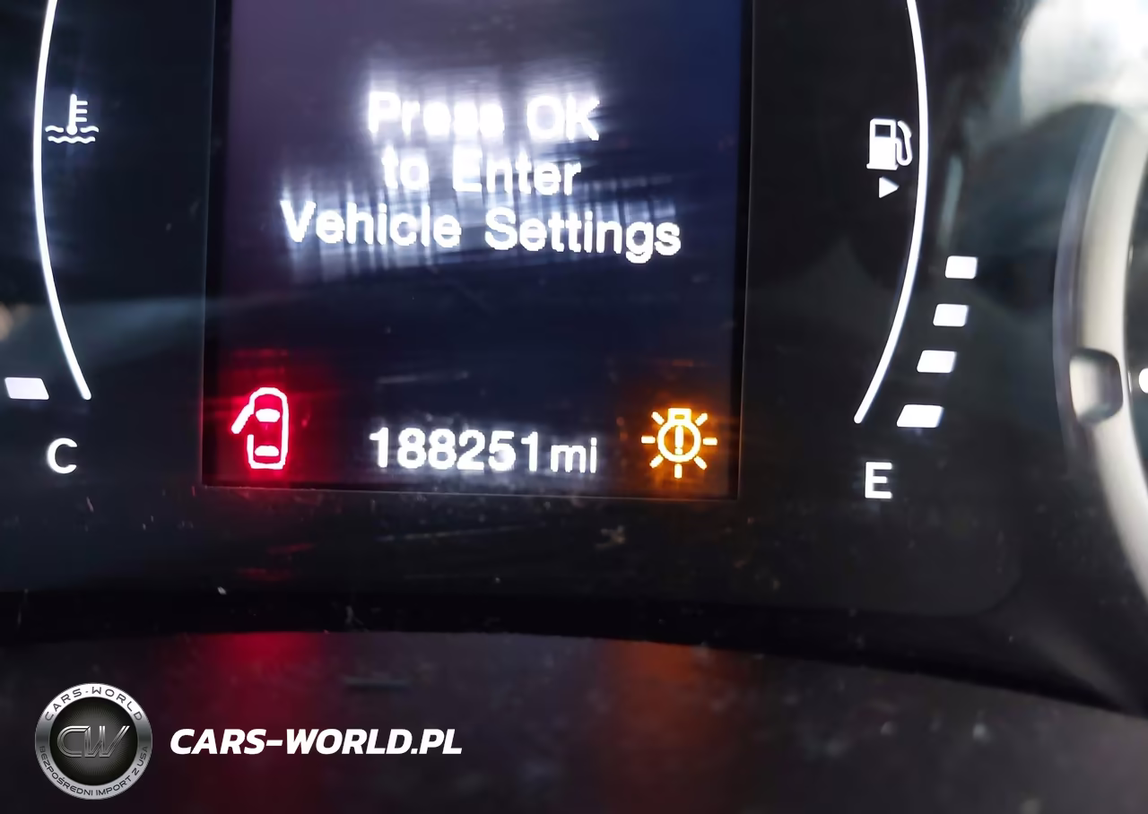 2018 Jeep Renegade Altitude Fwd VIN:ZACCJABB4JPH70356 - 16