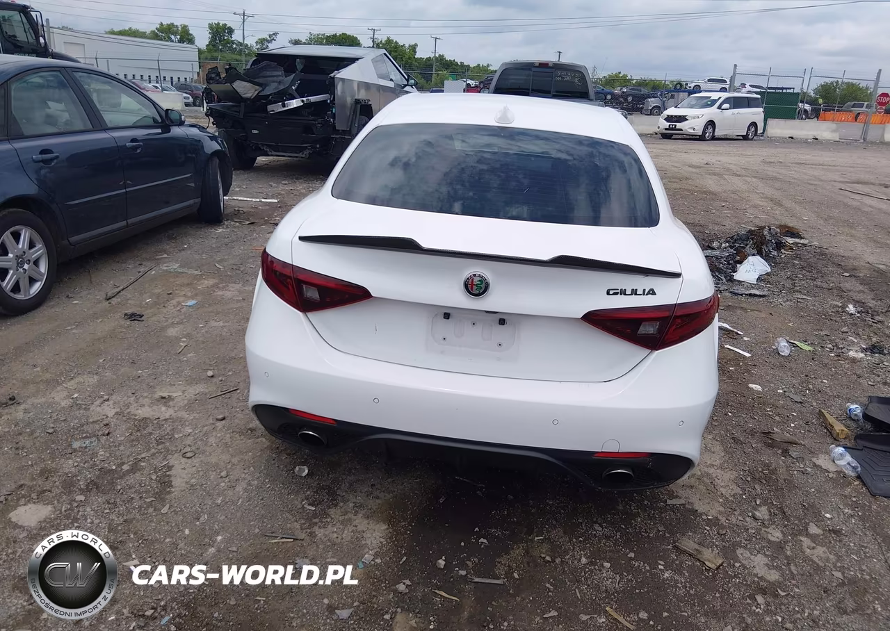 2017 Alfa Romeo Giulia Ti Rwd VIN:ZARFAECNXH7542257 - 16