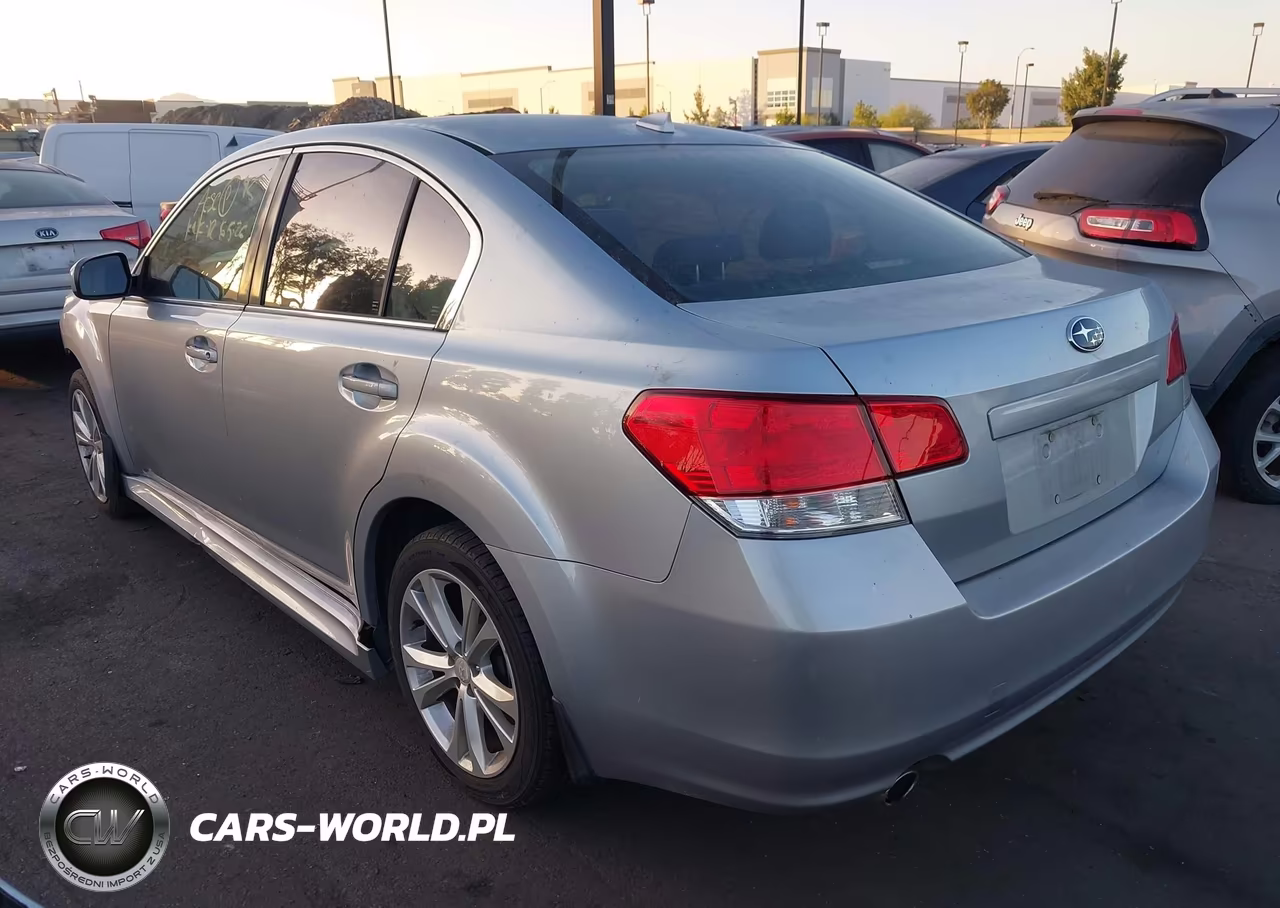 2014 Subaru Legacy 2.5I Premium VIN:4S3BMBC6XE3013224 - 3