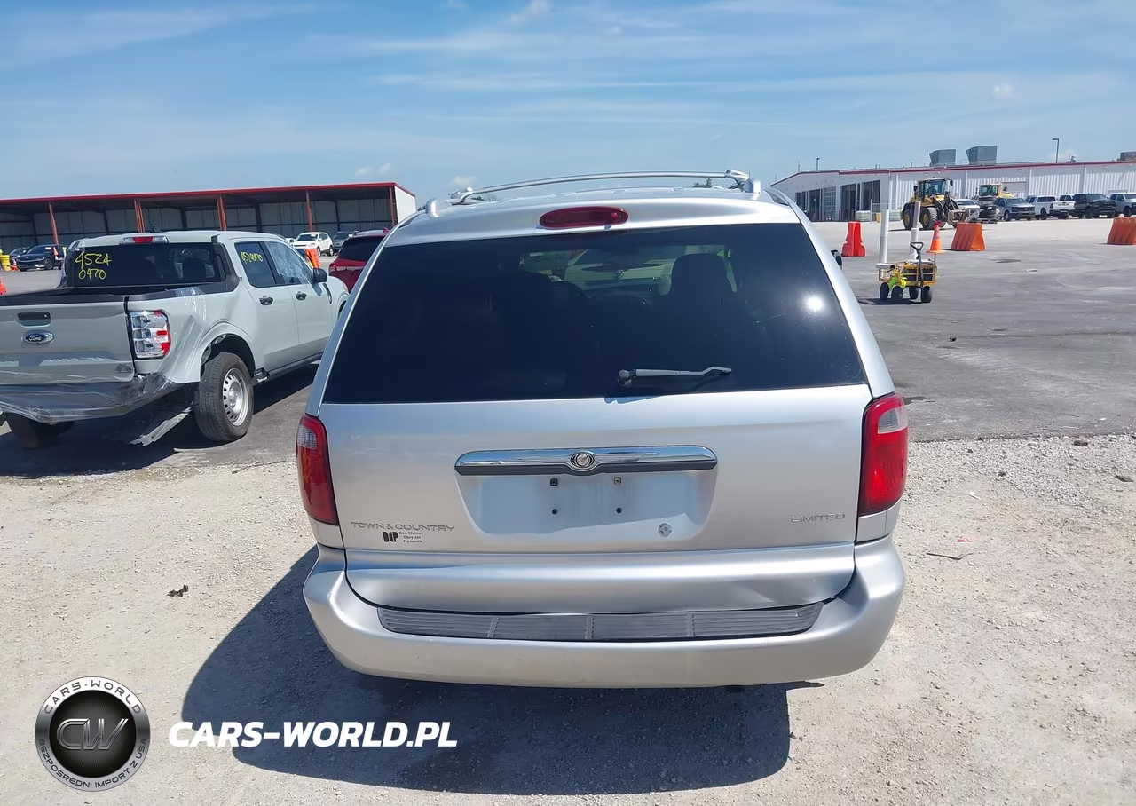 2004 Chrysler Town & Country Limited VIN:2C8GP64L14R576434 - 16