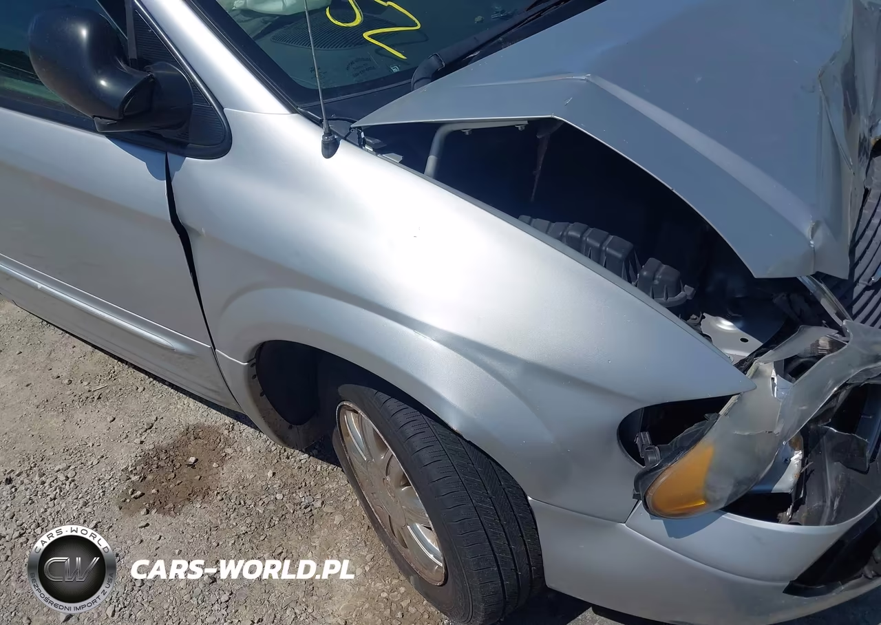 2004 Chrysler Town & Country Limited VIN:2C8GP64L14R576434 - 21