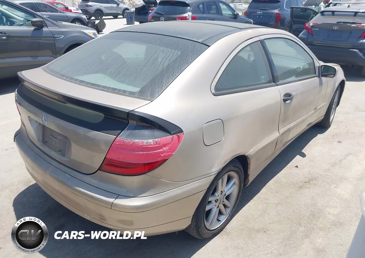 2003 Mercedes-Benz C 320 Sport VIN:WDBRN64J03A477667 - 4