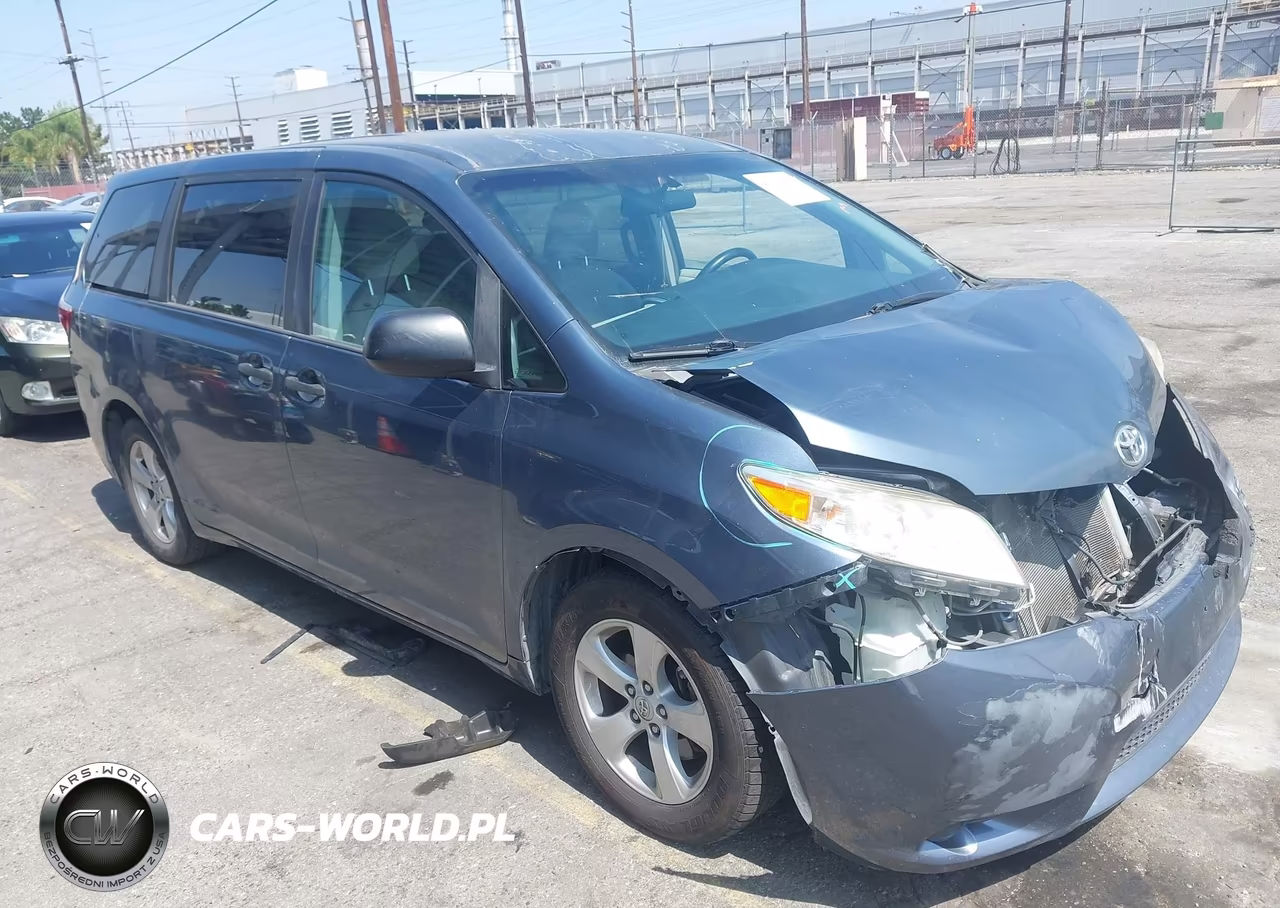 2017 Toyota Sienna L 7 Passenger – zdjęcie 1 z 16