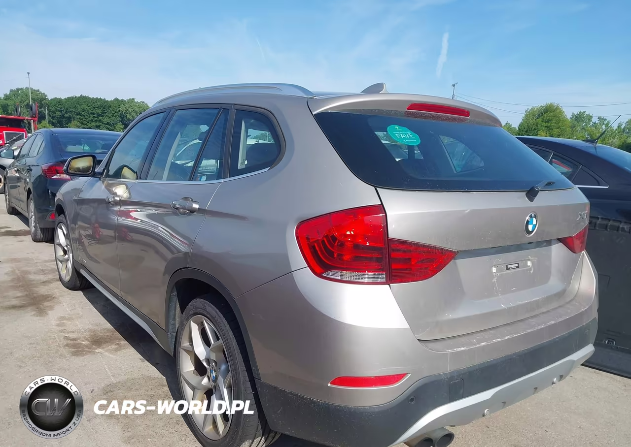 2014 BMW X1 xDrive28I VIN:WBAVL1C55EVY13738 - 3