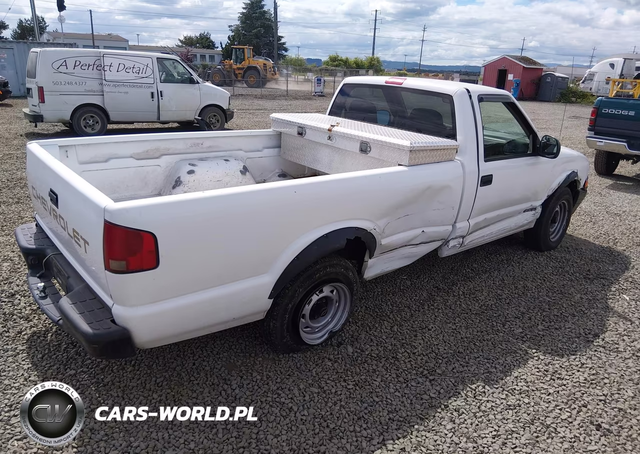 1998 Chevrolet S-10 Fleetside VIN:1GCCS14X2WK193169 - 4