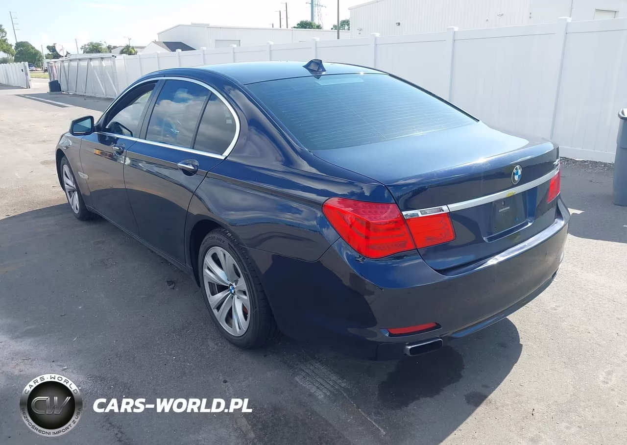 2011 BMW 740I VIN:WBAKA4C51BC612680 - 3