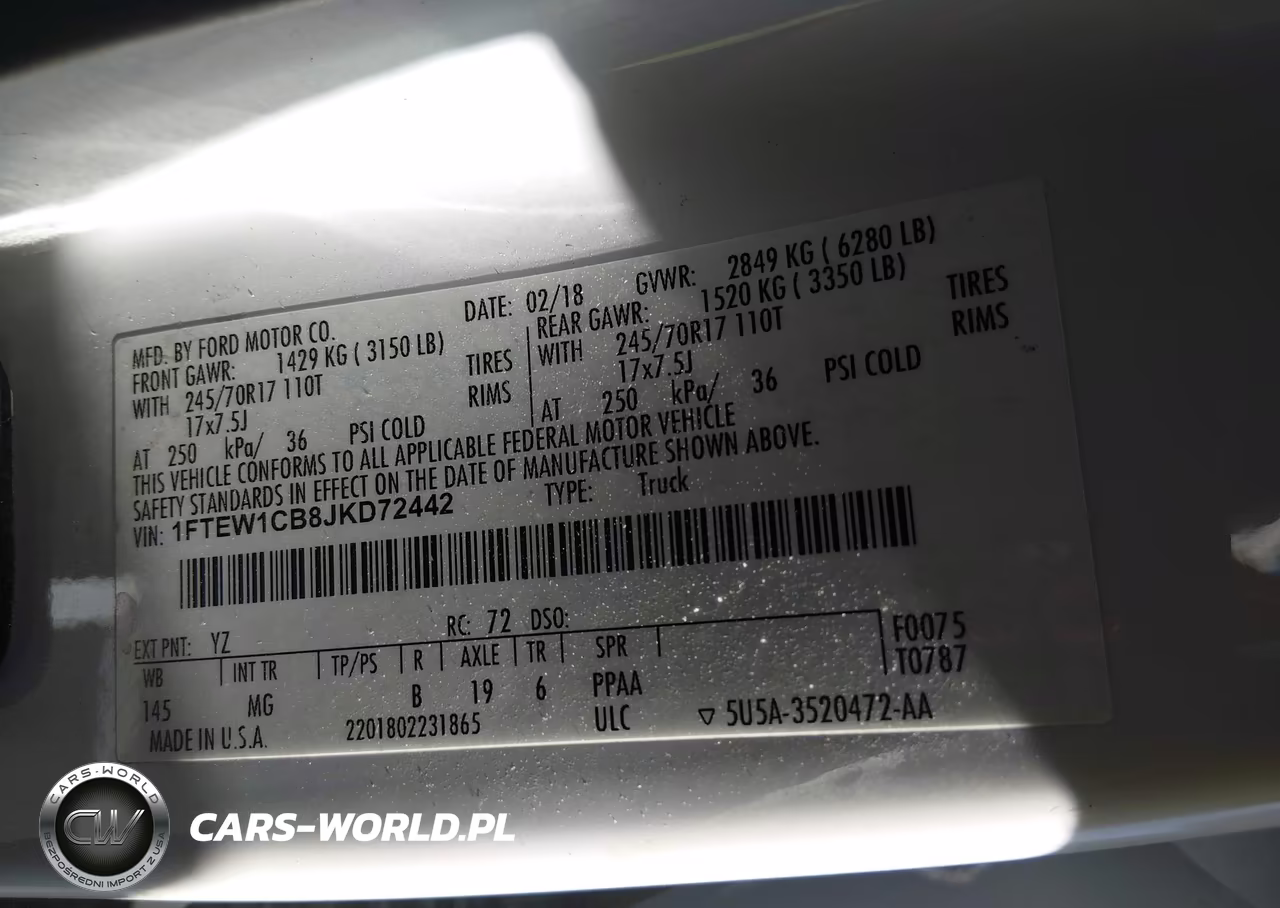2018 Ford F-150 Xlt VIN:1FTEW1CB8JKD72442 - 9