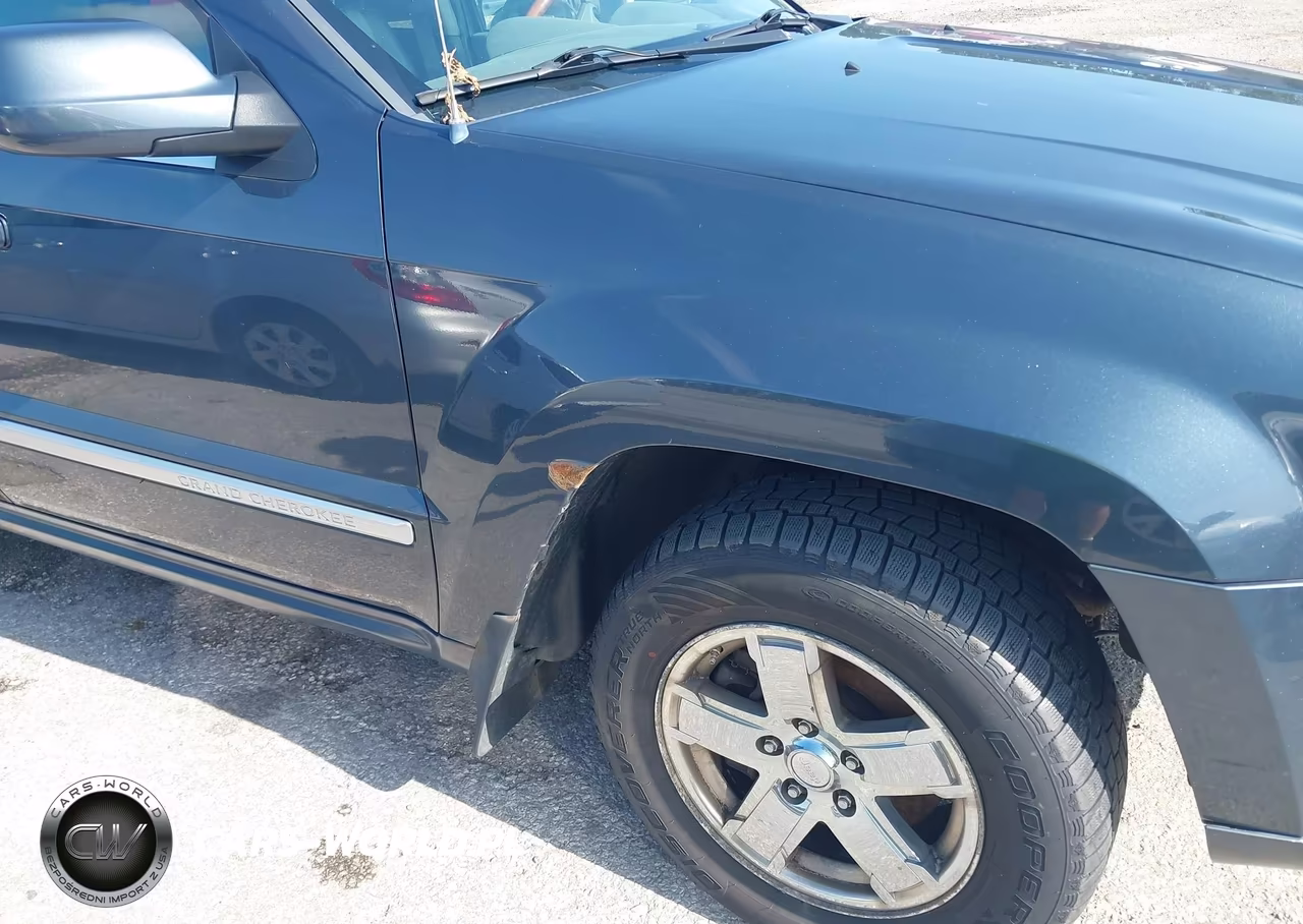 2007 Jeep Grand Cherokee Overland VIN:1J8HR68237C606797 - 6