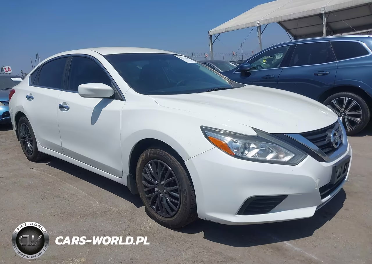 2017 Nissan Altima 2.5 – zdjęcie 1 z 11