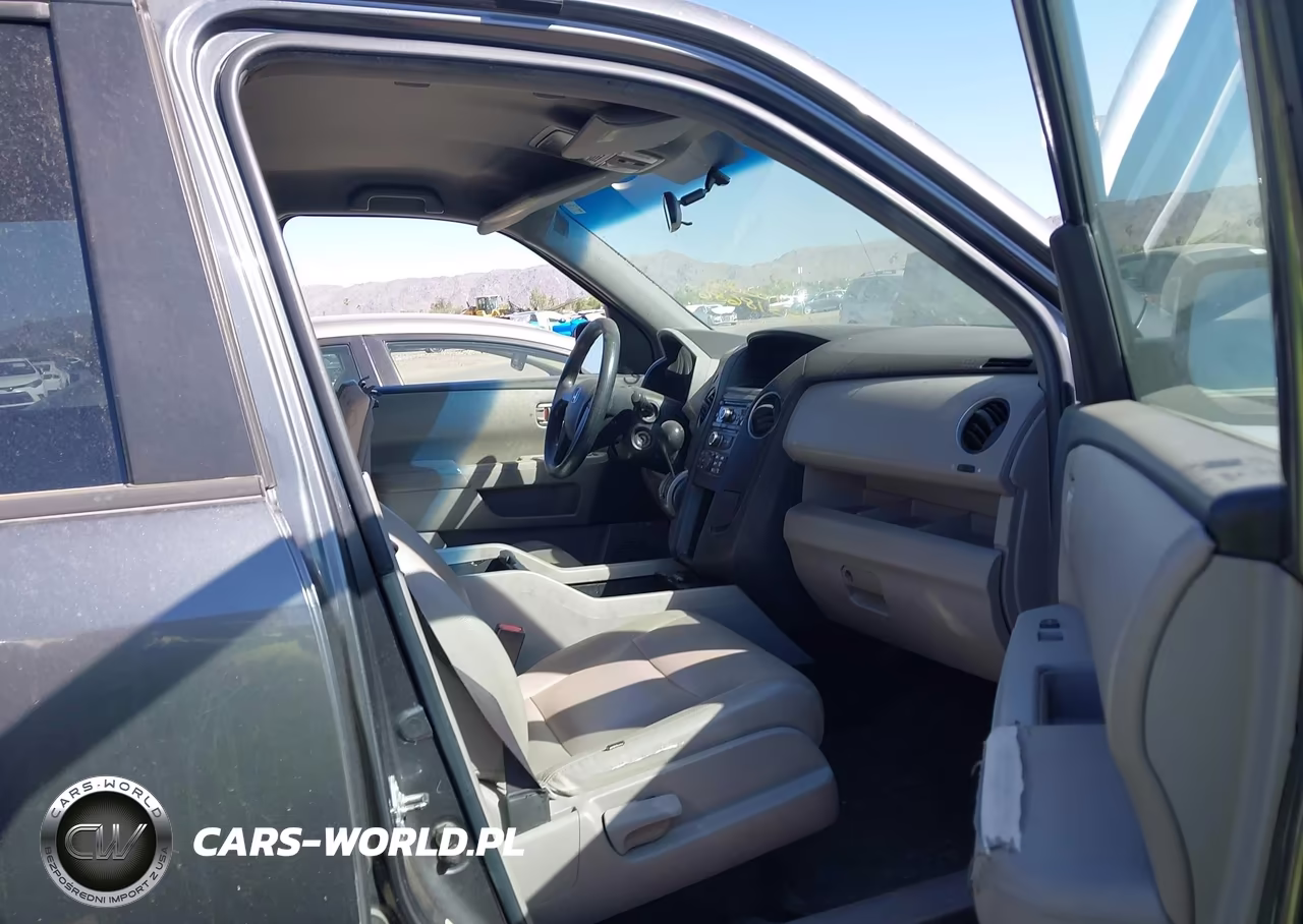 2012 Honda Pilot Lx VIN:5FNYF3H24CB003370 - 5