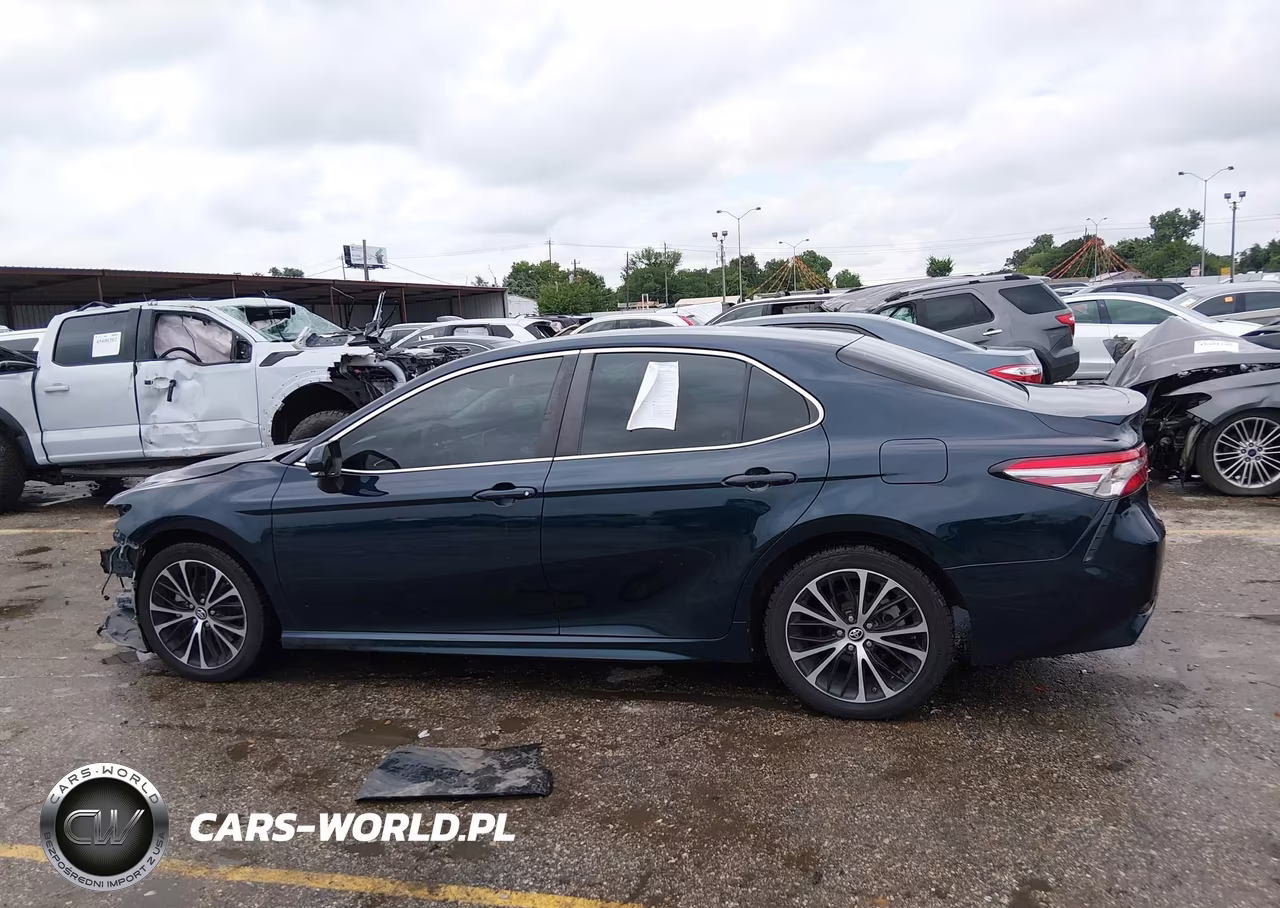 2018 Toyota Camry Se VIN:4T1B11HK6JU677349 - 13