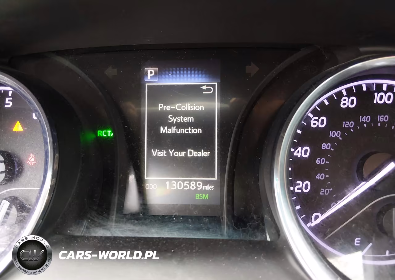 2018 Toyota Camry Se VIN:4T1B11HK6JU677349 - 14