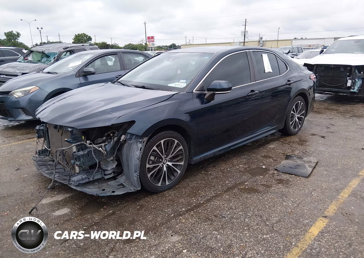 2018 Toyota Camry Se VIN:4T1B11HK6JU677349 - 2