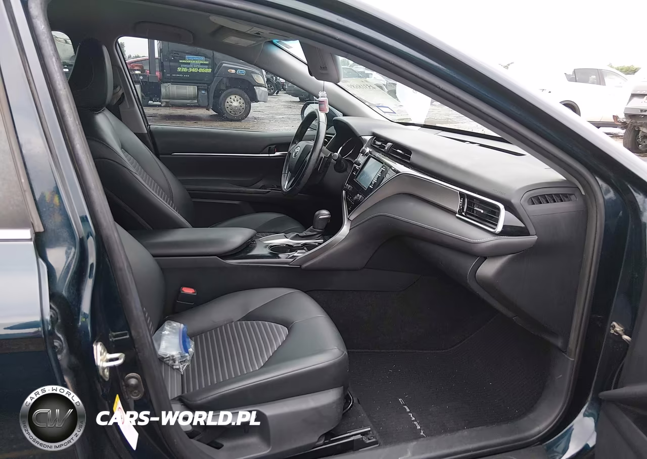 2018 Toyota Camry Se VIN:4T1B11HK6JU677349 - 5