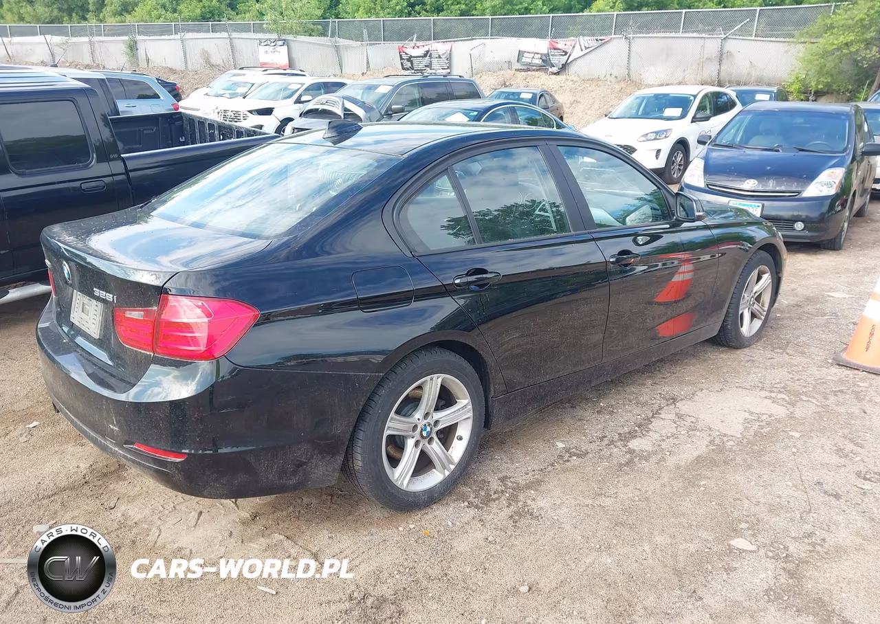 2013 BMW 328I xDrive VIN:WBA3B3C54DF540760 - 4