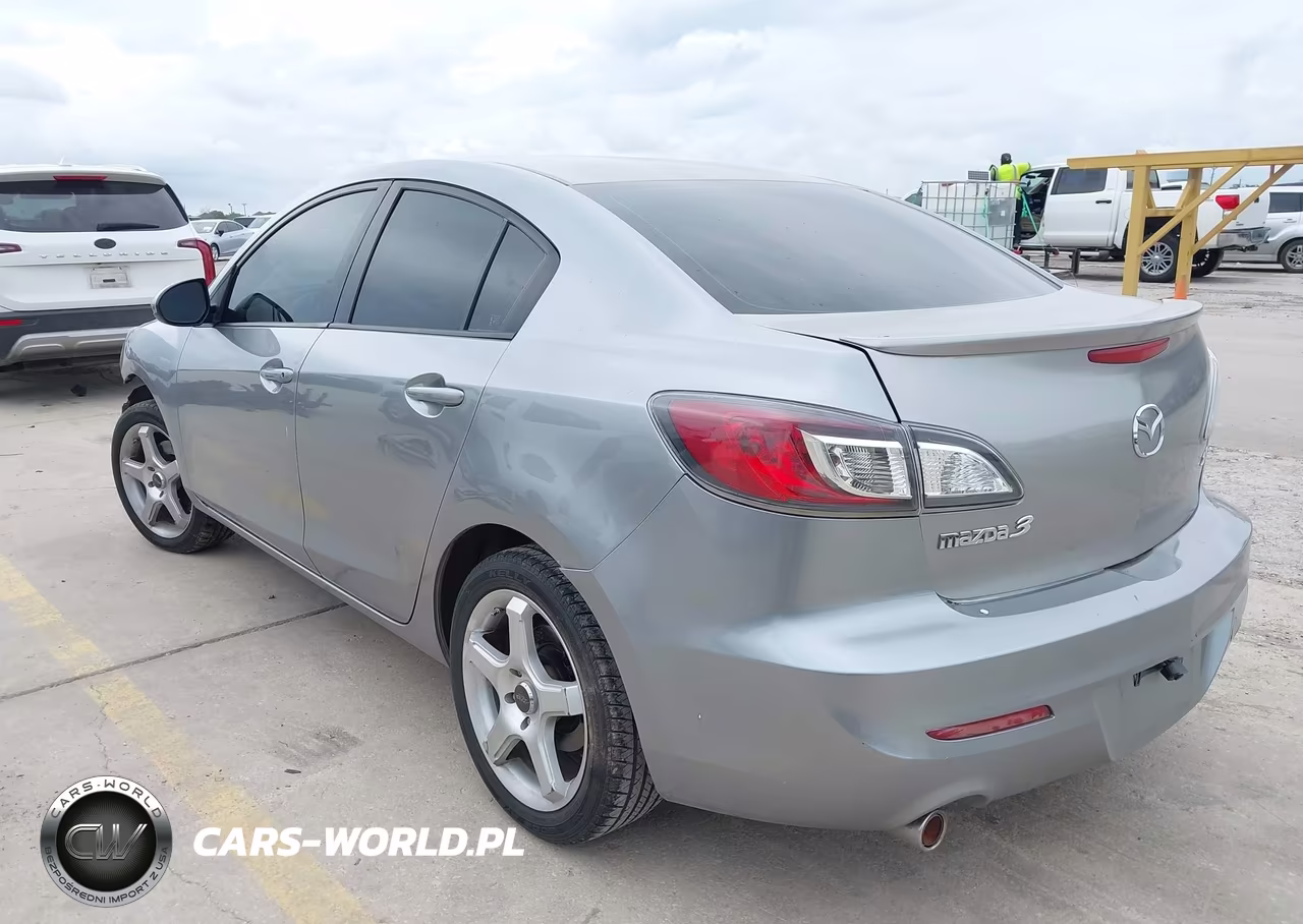 2011 Mazda Mazda3 S Sport VIN:JM1BL1U60B1401159 - 3