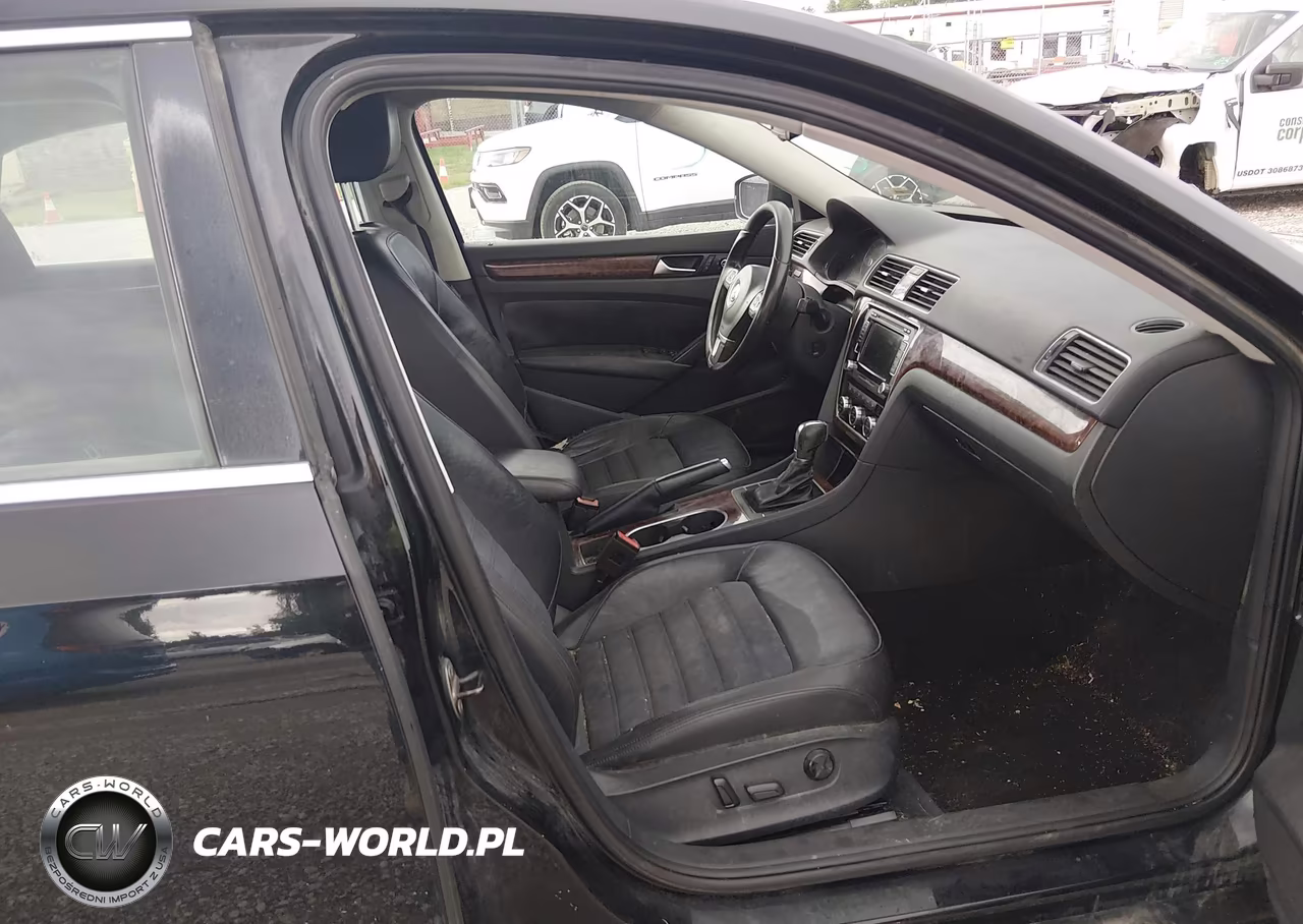 2013 Volkswagen Passat 2.0L Tdi Sel Premium VIN:1VWCN7A39DC106349 - 5