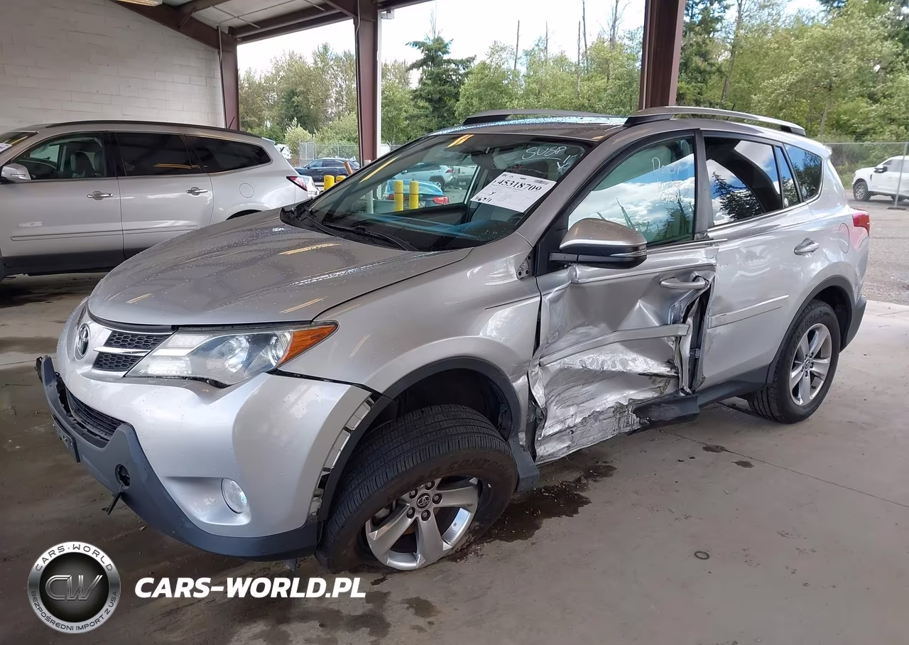 2015 Toyota Rav4 Xle VIN:2T3RFREV7FW401659 - 2