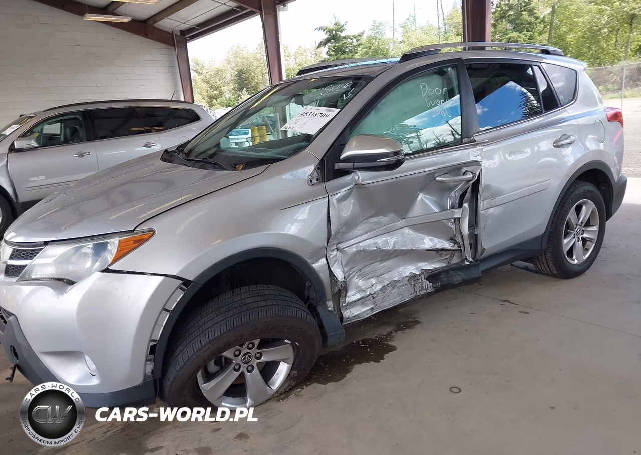 2015 Toyota Rav4 Xle VIN:2T3RFREV7FW401659 - 6