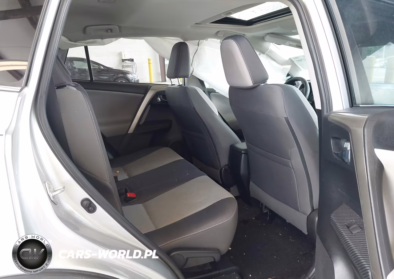 2015 Toyota Rav4 Xle VIN:2T3RFREV7FW401659 - 8