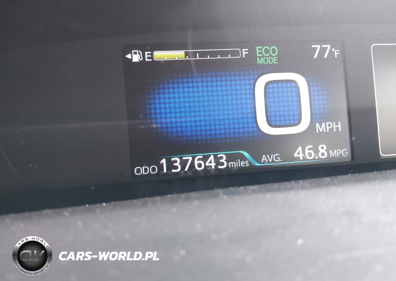 2016 Toyota Prius Three Touring VIN:JTDKARFU4G3504418 - 15