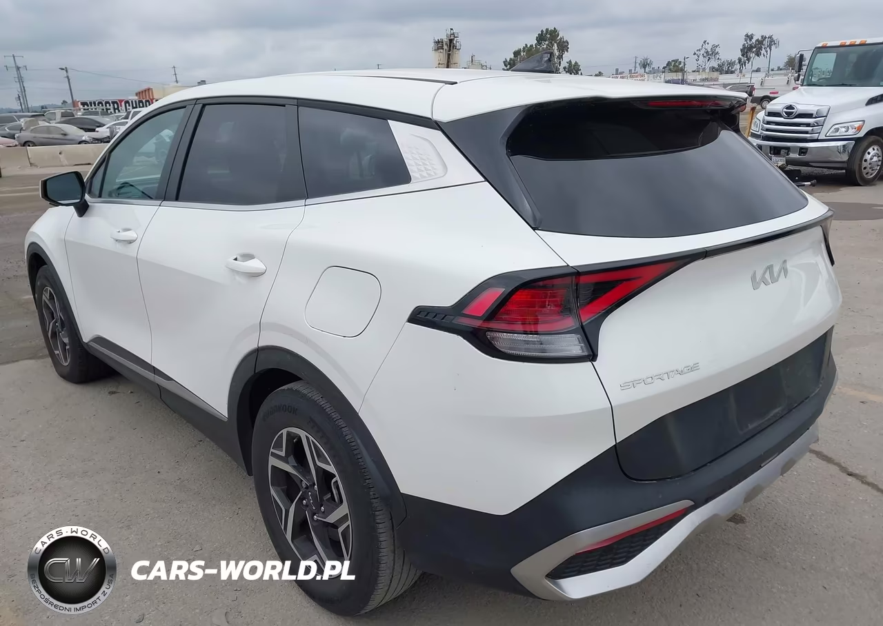 2023 Kia Sportage Lx VIN:KNDPU3AF0P7182680 - 3
