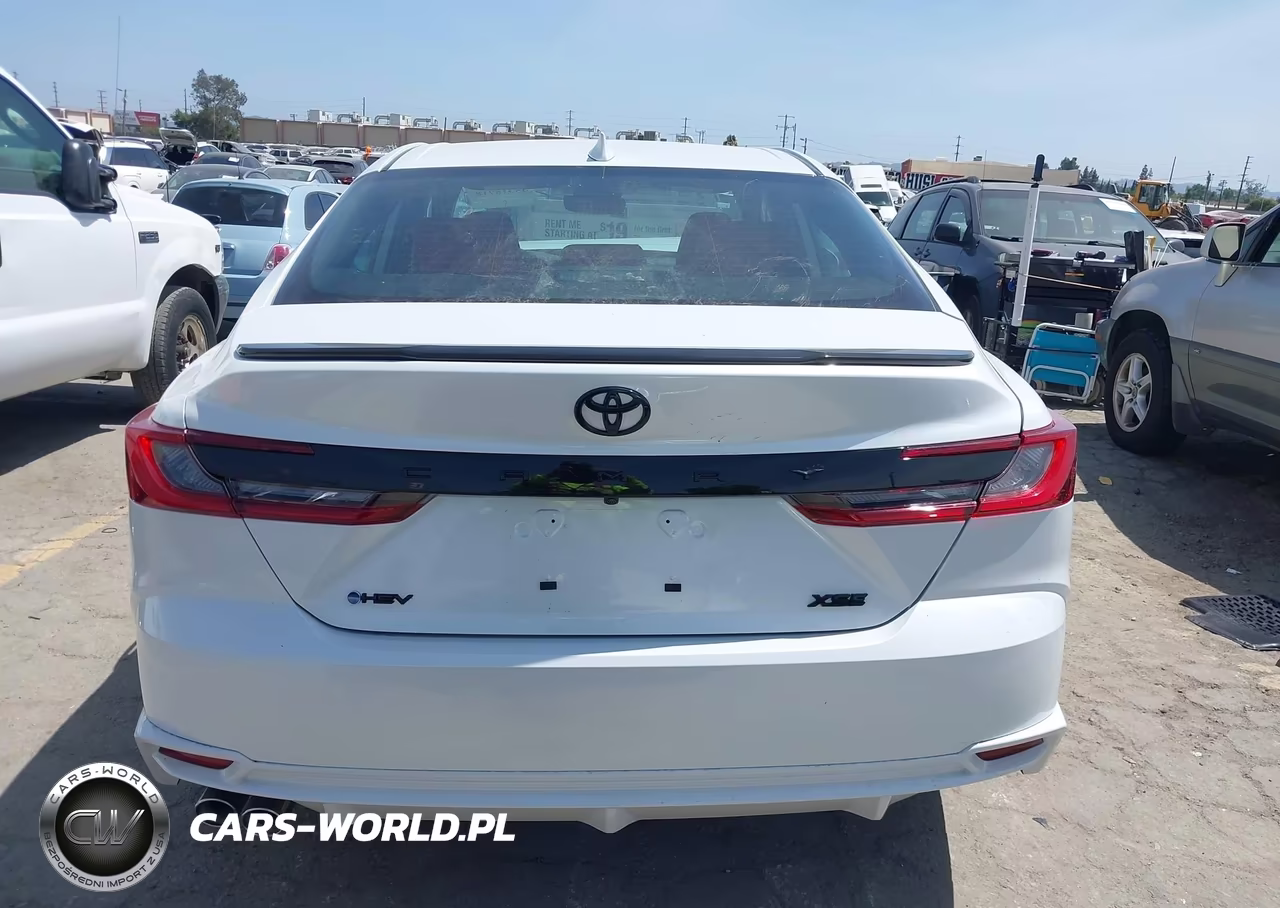 2026 Toyota Camry Xse VIN:4T1DAACKXTU287499 - 16