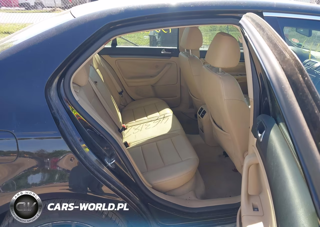 2007 Volkswagen Jetta Wolfsburg Edition VIN:3VWEF71K37M159130 - 8