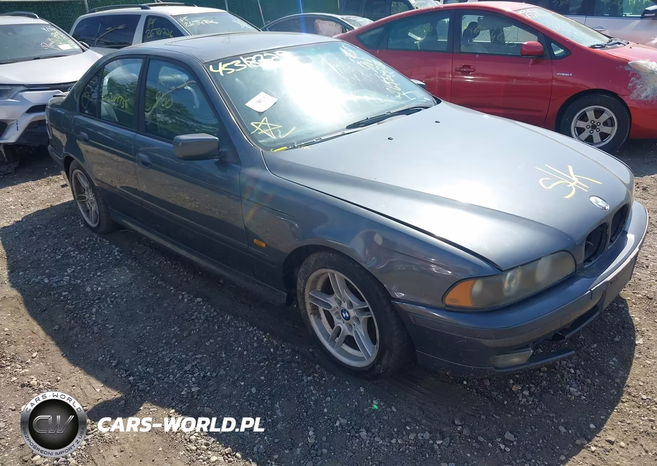 2000 BMW 540Ia