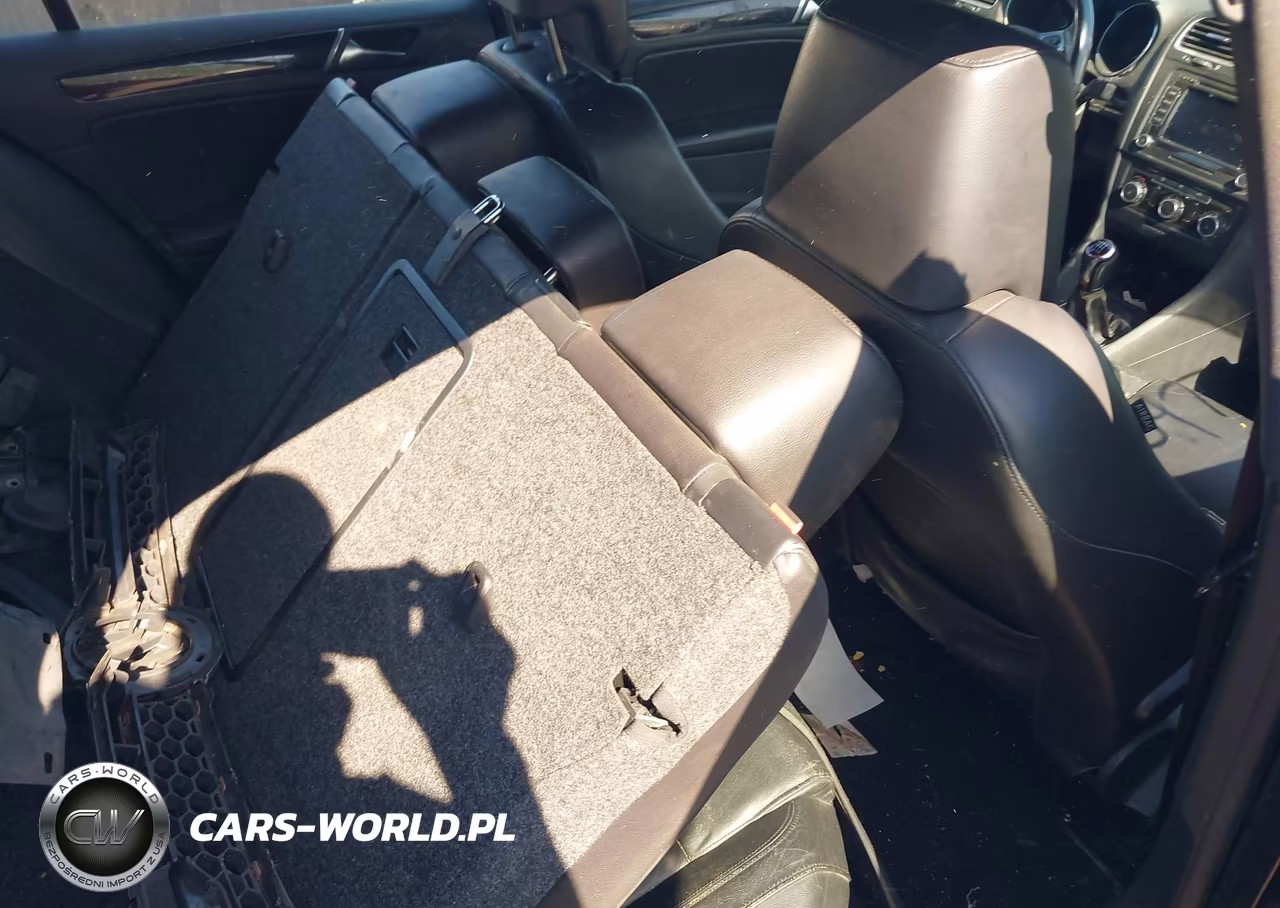 2010 Volkswagen Gti 4-Door VIN:WVWGD7AJ8AW201484 - 8