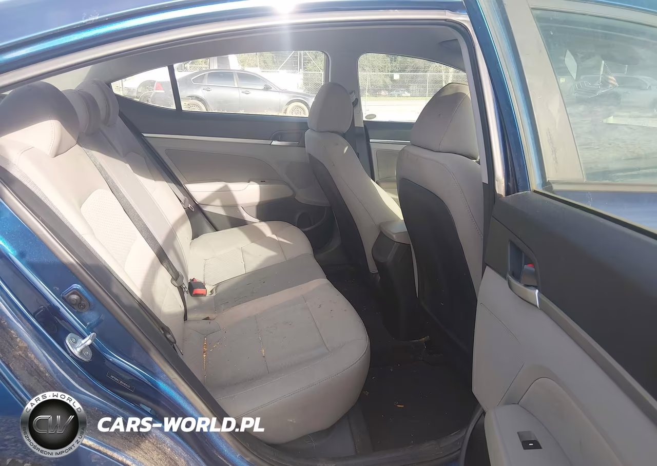 2019 Hyundai Elantra Sel VIN:5NPD84LF3KH464231 - 8