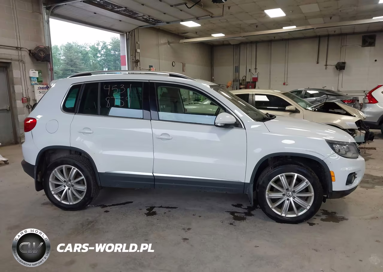 2016 Volkswagen Tiguan Se VIN:WVGBV7AX2GW600956 - 14